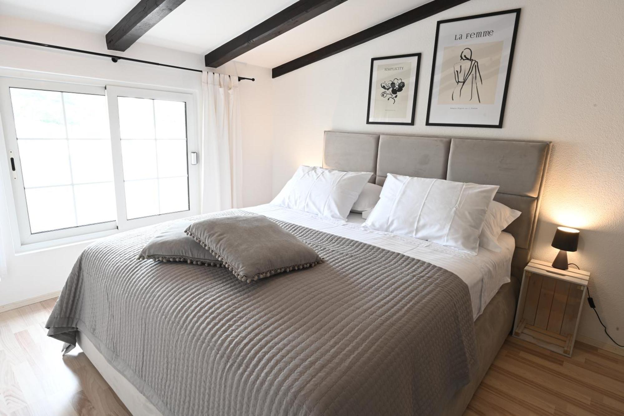 Apartment Kokolo Sea View Hvar 赫瓦尔 外观 照片