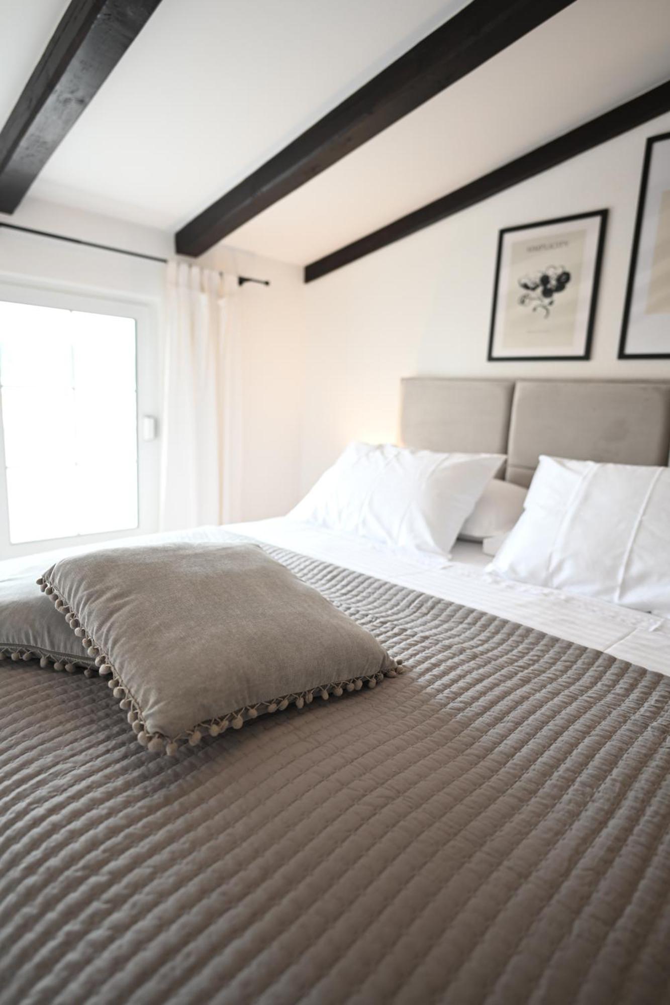 Apartment Kokolo Sea View Hvar 赫瓦尔 外观 照片